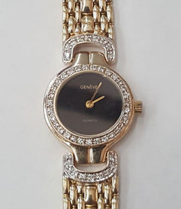Ladies Geneve Quartz 14K Gold and Diamond Bezel Wrist Watch 6.5-6.75 inches