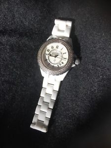 Chanel J12 White Ceramic White Bezel Date