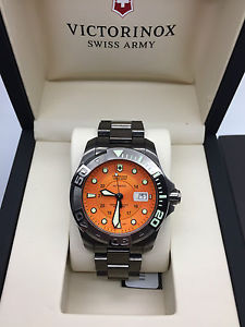 Swiss Army Dive 