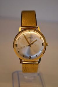 18k EBERHARD & Co.  Mens Wristwatch 18K Case & 18k Band  SOLID AND HEAVY!!!