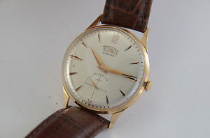 Very rare Technos 18K Solid pink Gold vintage watch all original Excellent cont
