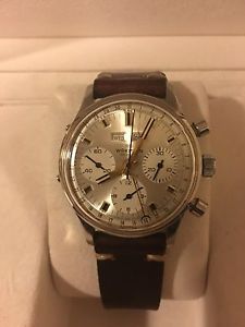 VINTAGE WAKMANN CHRONOGRAPH TRIPLE DATE. Mint