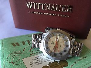 wittnauer automatic day/date stainless steel case & bracelet