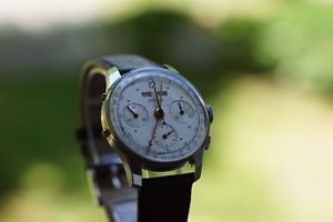 VINTAGE DOXA CHRONOGRAPH TRIPLE-DATE STAINLESS STEEL VALJOUX 72 C RARE WATCH!
