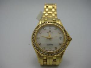 LADIES 18K YELLOW GOLD CYMA WATCH W/ MOP Diamond DIAL & DIAMOND BEZEL,