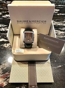Baume and Mercier Hampton Black Dial Chronograph Leather Men's Watch MOA10030