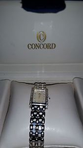 Womens Concord Veneto Model # 0305880 18k White Gold Mother of Pearl