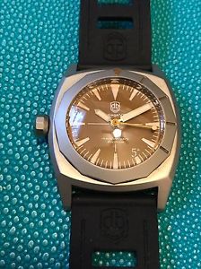 Vintage VDB Anniversary 5th Edition "Mystery" Watch 47mm Stainless Steel RARE!