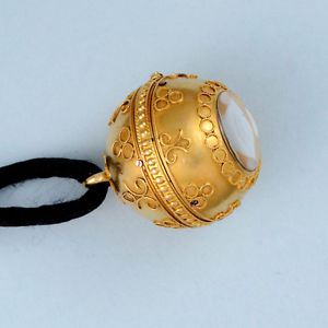 18 carat Ladies Gold Ball Pendent Watch