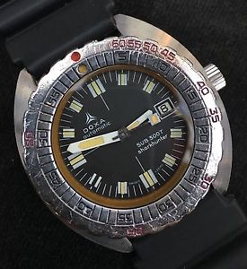 1970s DOXA SHARKHUNTER 300T 2nd generation by Synchron diving wristwatch