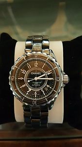 Chanel J12 H0682 Wrist Watch for Women