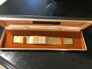 CONCORD QUARTZ DELIRUM 18K , 7.5" All Gold Men's Thin Watch Swiss Made