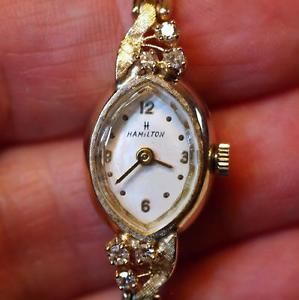 Vintage 14K Yellow Gold Ladies 3/4ct Diamond Bracelet Watch Hamilton Face