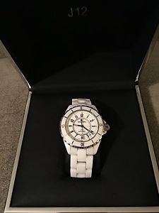 Chanel J12 h0970 Wrist Watch for