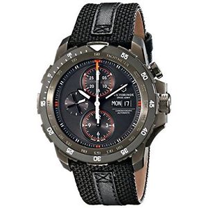 Victorinox Men's 241530 Alpnach Analog Display Swiss Automatic Black Watch