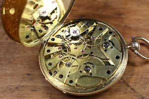 GOLD INDEPENDENT SECONDS POCKET WATCH