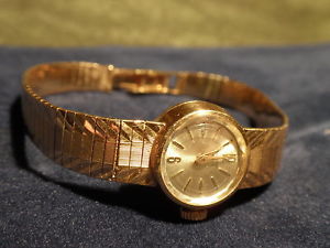 Elegant Vintage 18 k Gold Tressa 17 Jewel Swiss Ladies Watch 1960's PRICE DROP