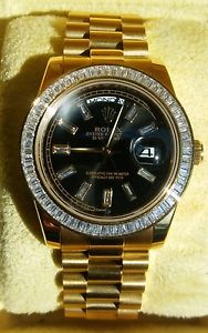 Rolex 18k OYSTER PERPETUAL DAY-DATE 40mm Diamond Baguette Bezle