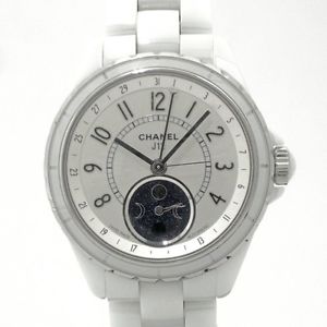 Chanel J12 Automatic h3404 Wrist