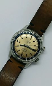 Vintage Enicar Sherpa Super 33 Dive Watch