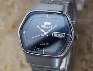 Orient Crystal Mens 1970 Made in Japan Auto Stainless Steel Vintage Watch YY27