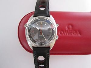 VINTAGE OMEGA CHRONOSTOP 1969 - CAL. 865 - 41 mm. - ROTATING BEZEL - TRAVEL BOX