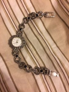 Vintage Sheffield Japan Movement Ladies Wrist Watch Cubic Zirconia