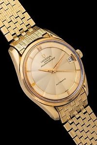 VINTAGE UNIVERSAL GENEVE AUTOMATIC POLEROUTER DATA 18K GOLD CIRCA 1960’s