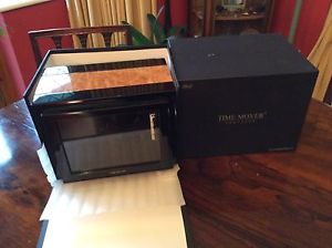 Buben & Zorweg: Time Mover Vantage 4 Watch Winder