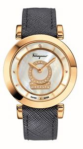 Salvatore Ferragamo Womens FQ406