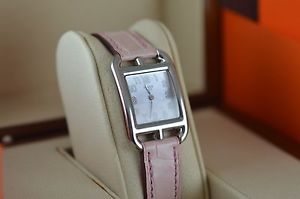 Hermes CAPE COD PM CC1.210, Mother of Pearl, Single Tour Ladies Watch