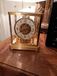 pendule jeager lecoutre atmos