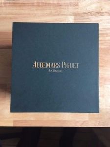 Royal Oak Offshore Table Clock 2016 Quartz