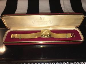 Vintage 18k Gold Men's Universal Geneve Wrist Watch Swiss 17 Jewel