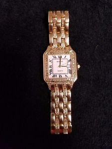 Geneve Quartz 14k Yellow Gold Diamond Breasted with Diamond Bezel
