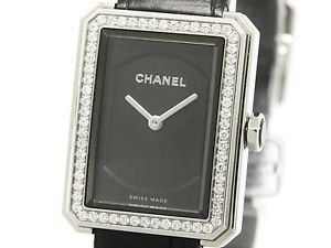 Never CHANEL Boyfriend Diamond S