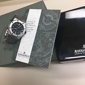 Audemars Piguet Royal Oak Offshore Diver 15703ST.OO.A002CA.01 Wrist Watch