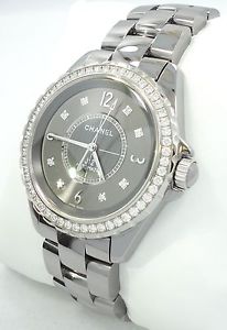 CHANEL J12 Titanium Ceramic Fact