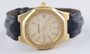 Audemars Piguet  Royal Oak  18k Yellow Gold   Wristwatch