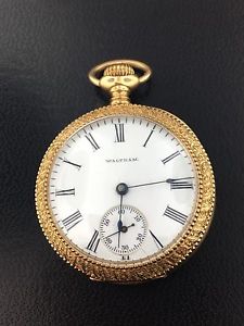Vintage 14k yellow gold 15jewel Waltham engraved pocket watch