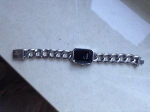Authentic CHANEL Premiere Chain Watch H3250 in very good condition
