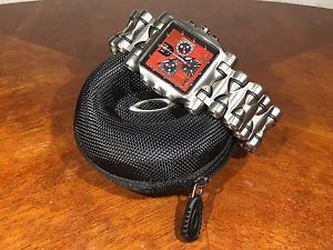 OAKLEY Minute Machine Red Dial Titanium 10-251