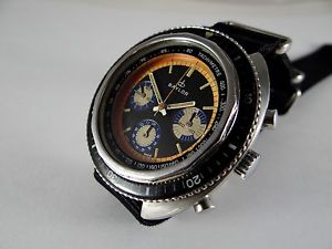 Huge BAYLOR (Heuer) 600 Feet Diver Chronograph Valjoux 72 circa 1960