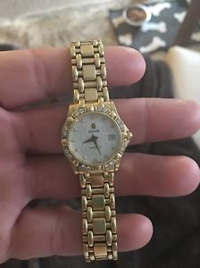 Women's 18kt Gold CONCORD  SARATOGA wristwatch With Diamond Studded Bezel