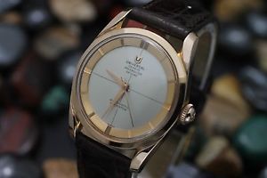 Vintage UNIVERSAL GENEVE Polerouter De Luxe Automatic Microtor 18K Rose Gold