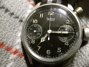 VINTAGE, HANHART 17 STEINE, WWII ERA PILOTS CHRONOGRAPH  WRISTWATCH