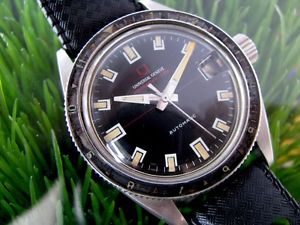 VINTAGE UNIVERSAL GENEVE POLEROUTER SUB STEEL AUTOMATIC