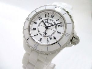 Free Shipping Pre-owned CHANEL J12 H0968 Quartz Dial Color White With GenuineBOX