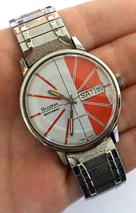 Vintage Collectable 1972 Bulova Automatic Spinnaker Day Date Mans Watch Orange