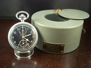 HAMILTON 1942 WWII MODEL 23 Navigational Pocket Watch w/US Army Air Force Case